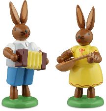 Osterhasenpaar mit Musikinstrumente